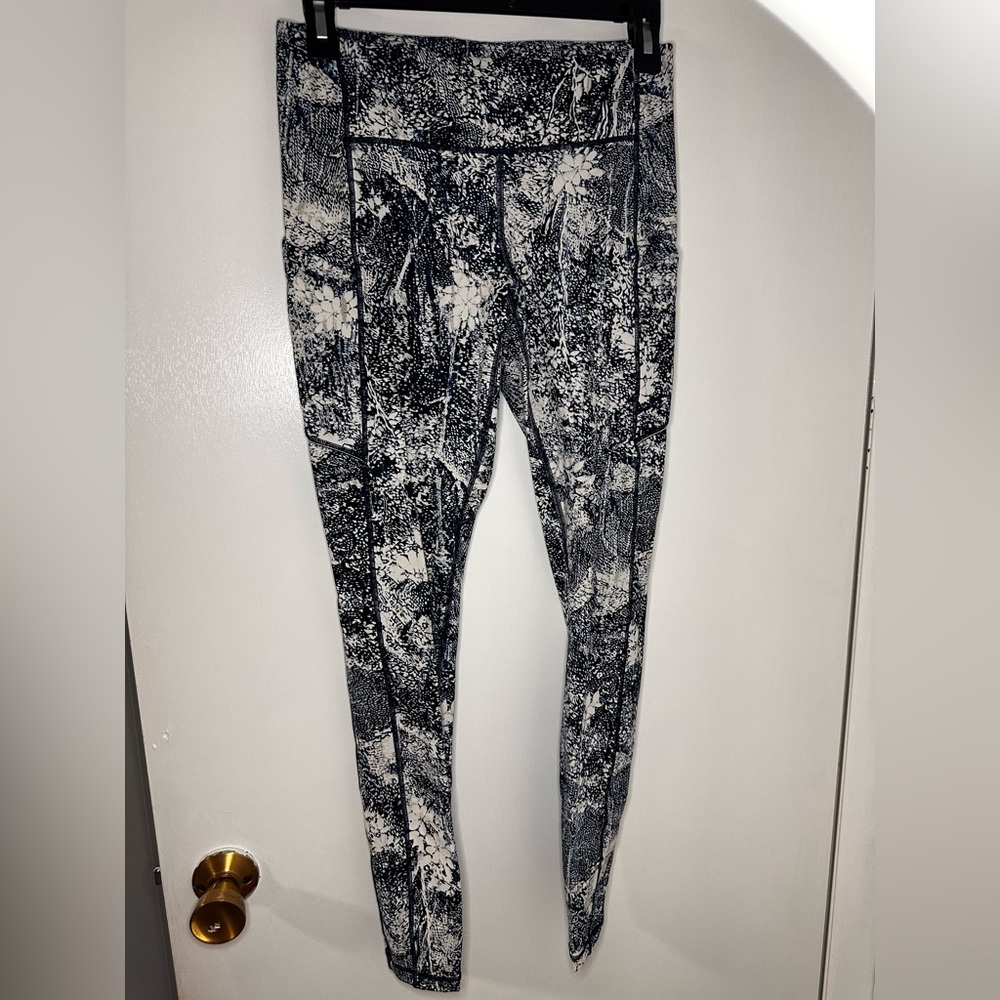 lululemon patterned leggings